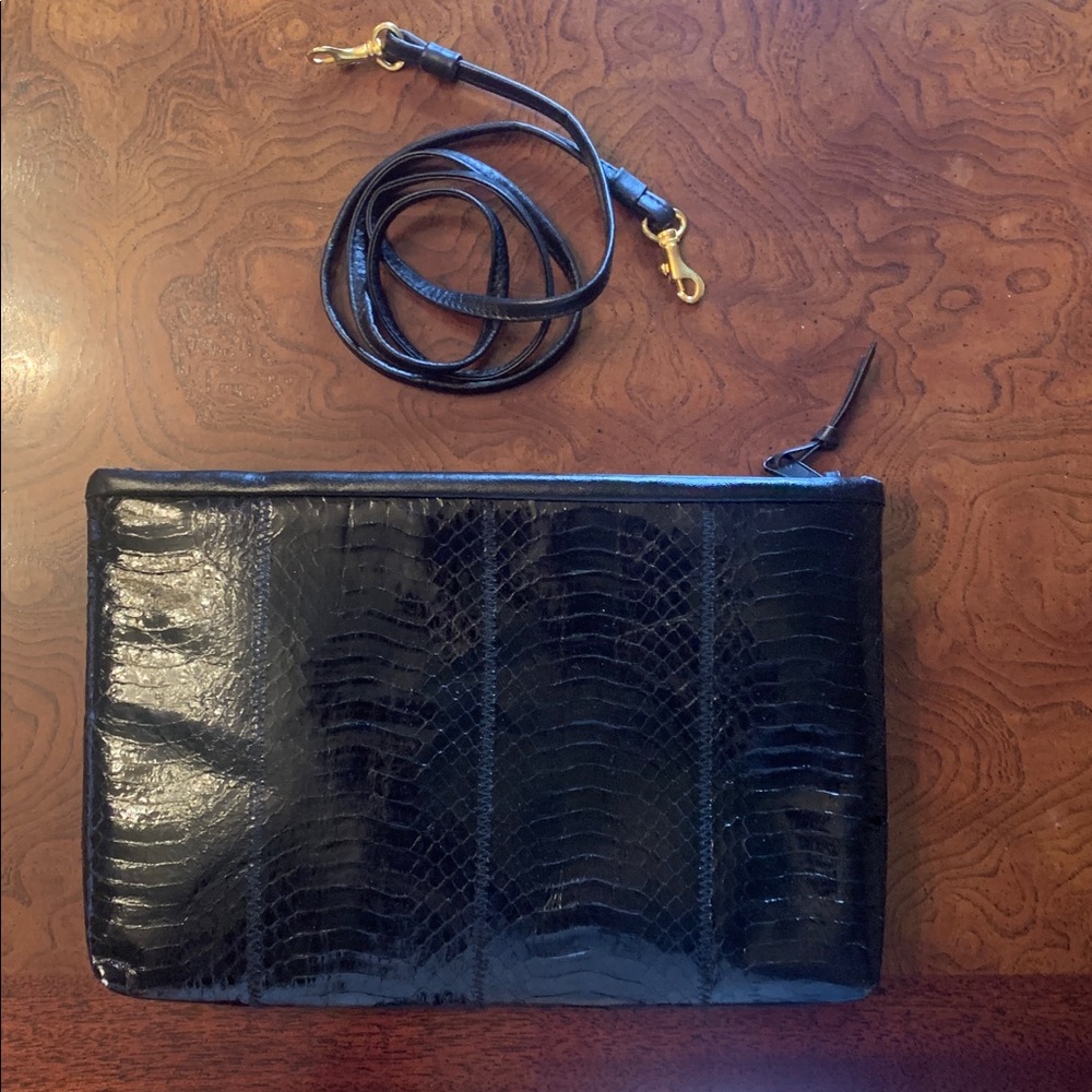 Vintage Black Snakeskin Clutch with Top Zip Closure, detachable strap